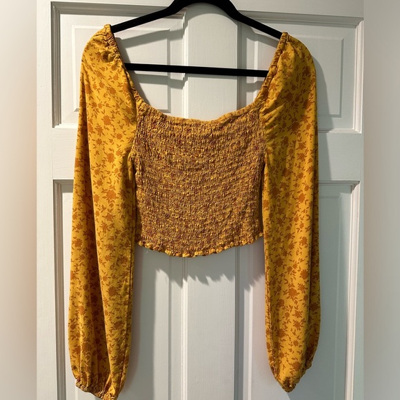 Aeropostale Smocked Crop Peasant Blouse Cottage Boho Mustard Size Small - Picture 1 of 7